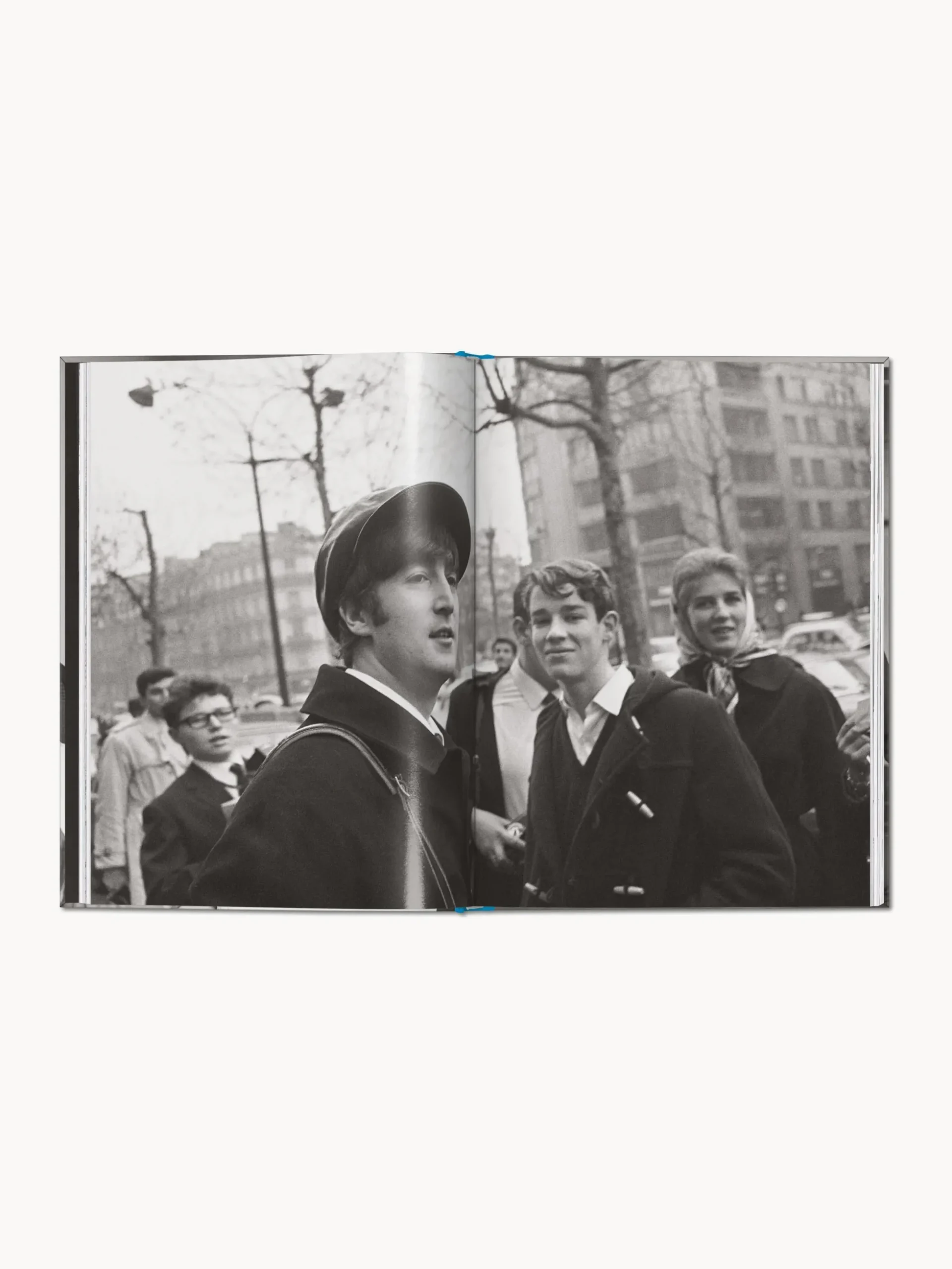 Libro illustrato The Beatles: on the road 1964-1966