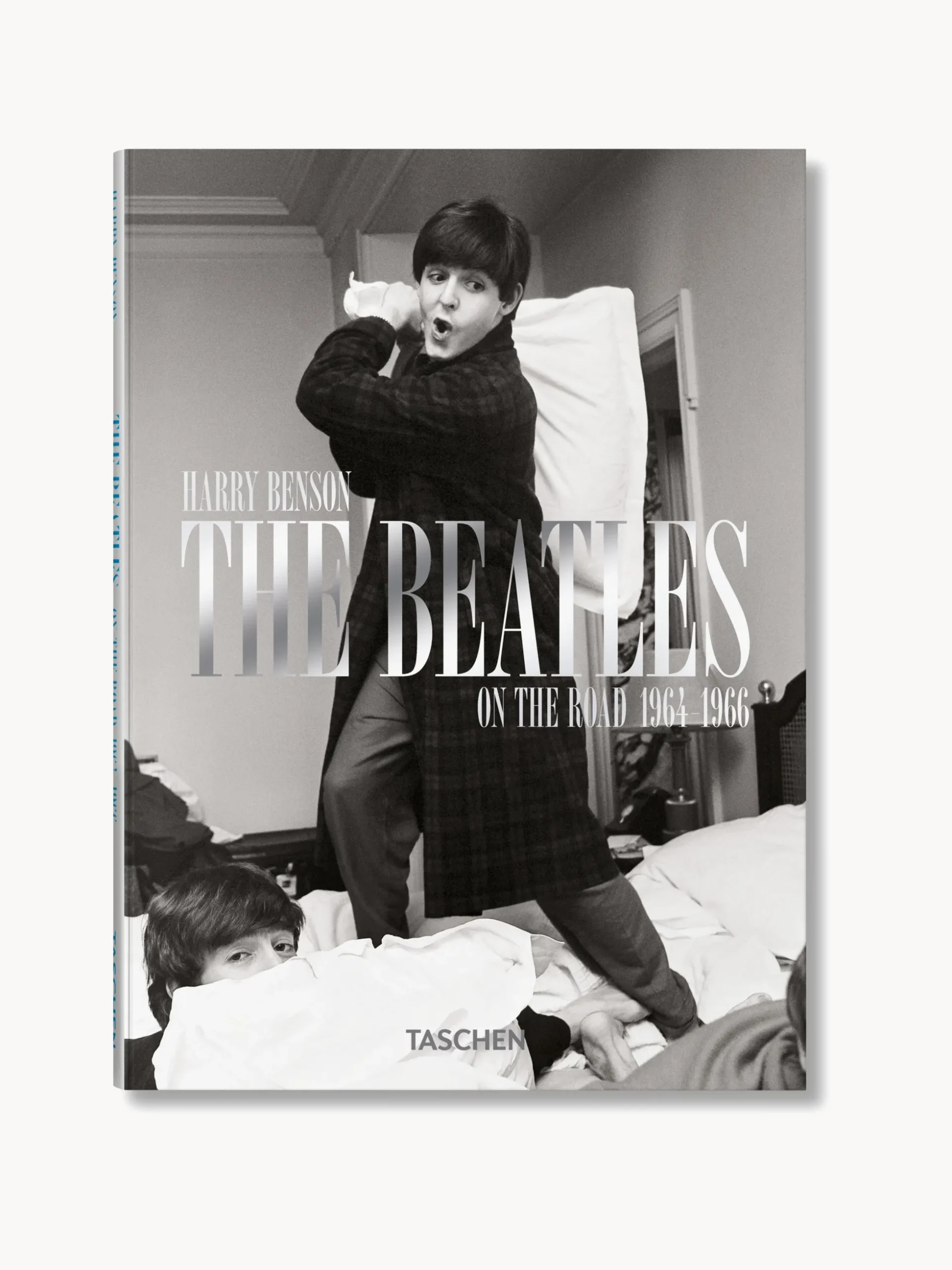 Libro illustrato The Beatles: on the road 1964-1966