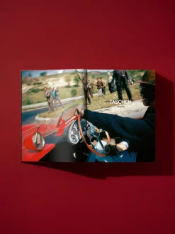 Libro da tavolino Ferrari