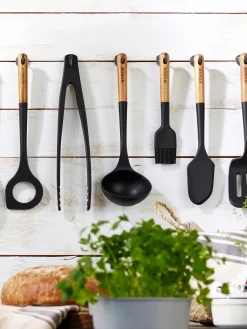 Mestolo con manico in legno d'acacia Cook