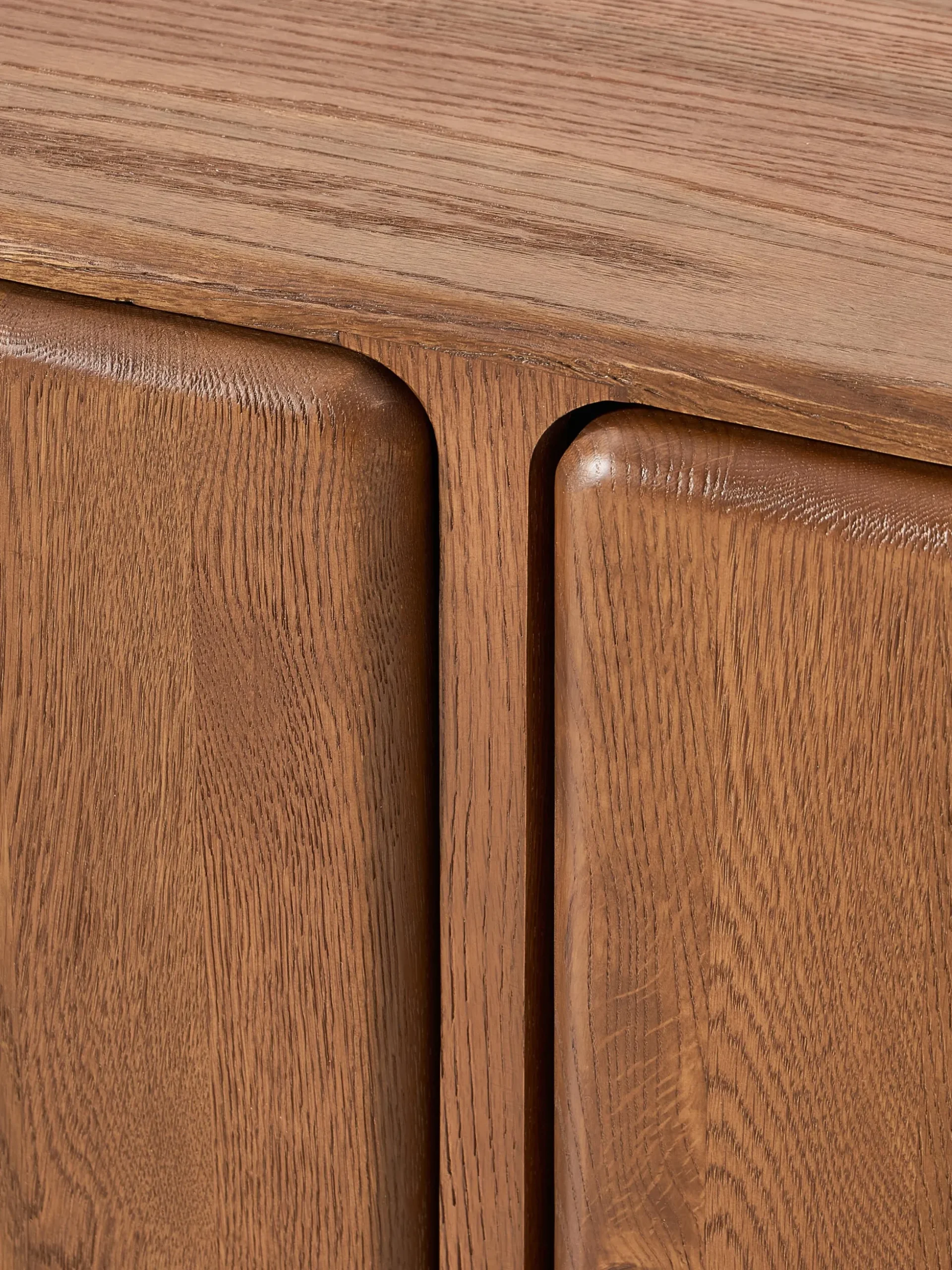 Mobile TV in legno di quercia Chandler