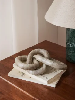 Oggetto decorativo in marmo bianco Milena