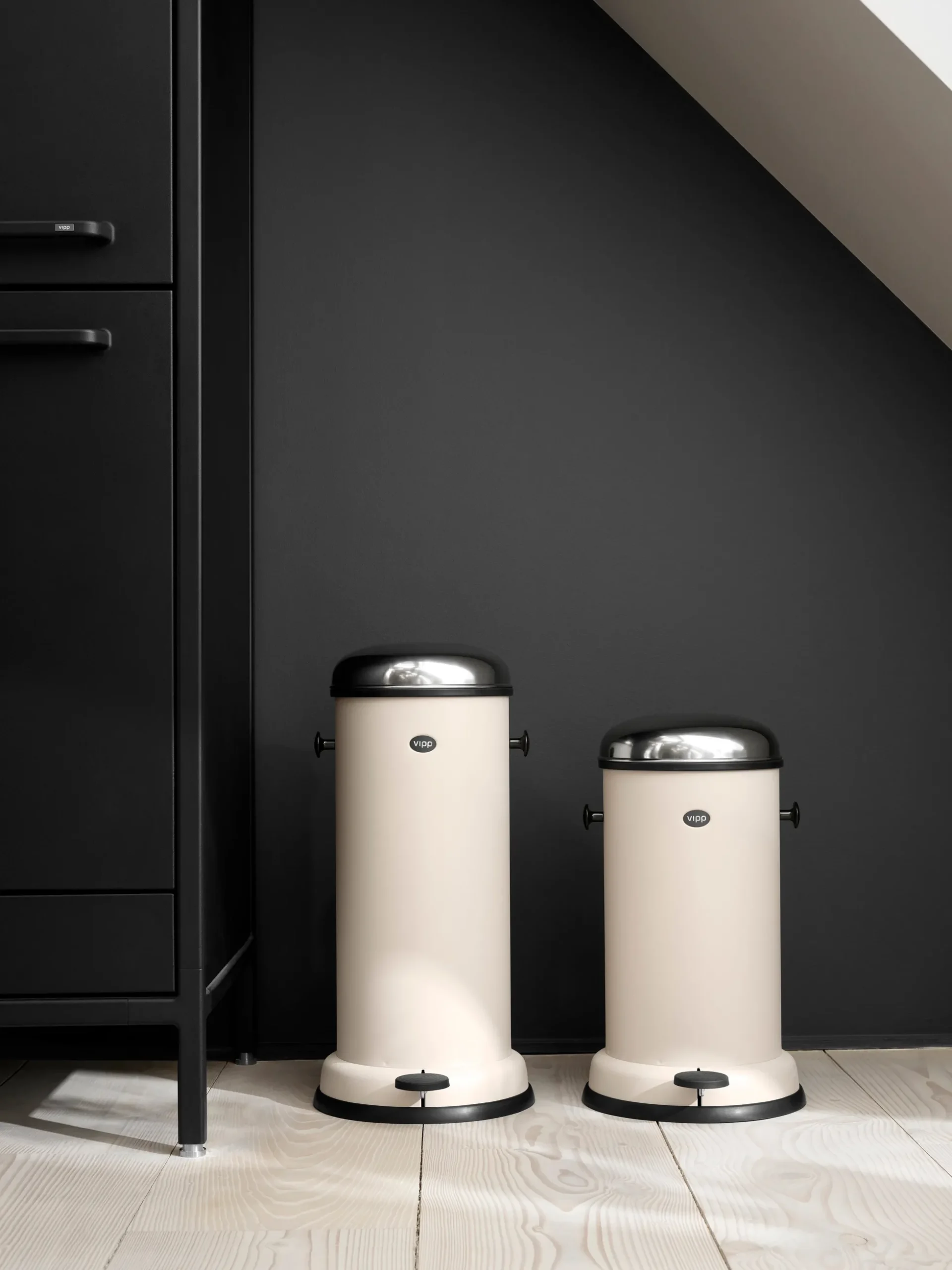 Pattumiera con funzione pedale Vipp15