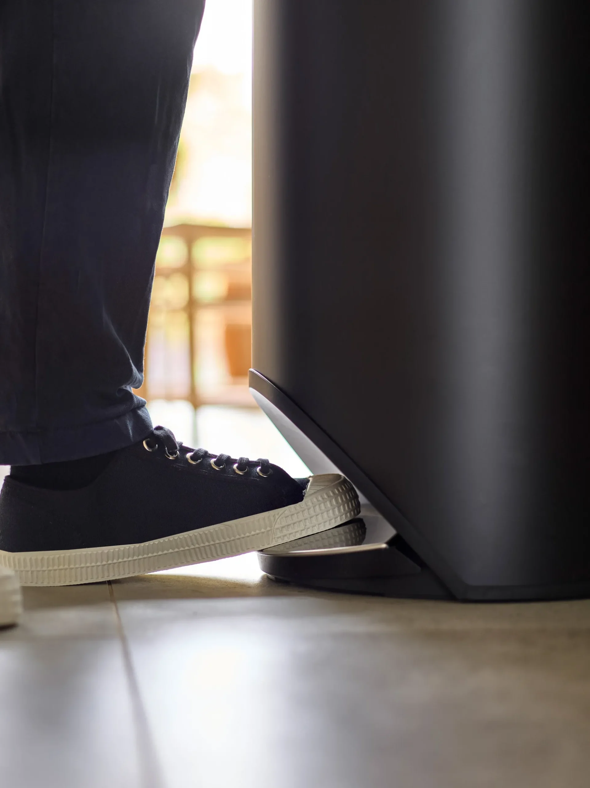 Pattumiera con funzione pedale Arc, 30 L