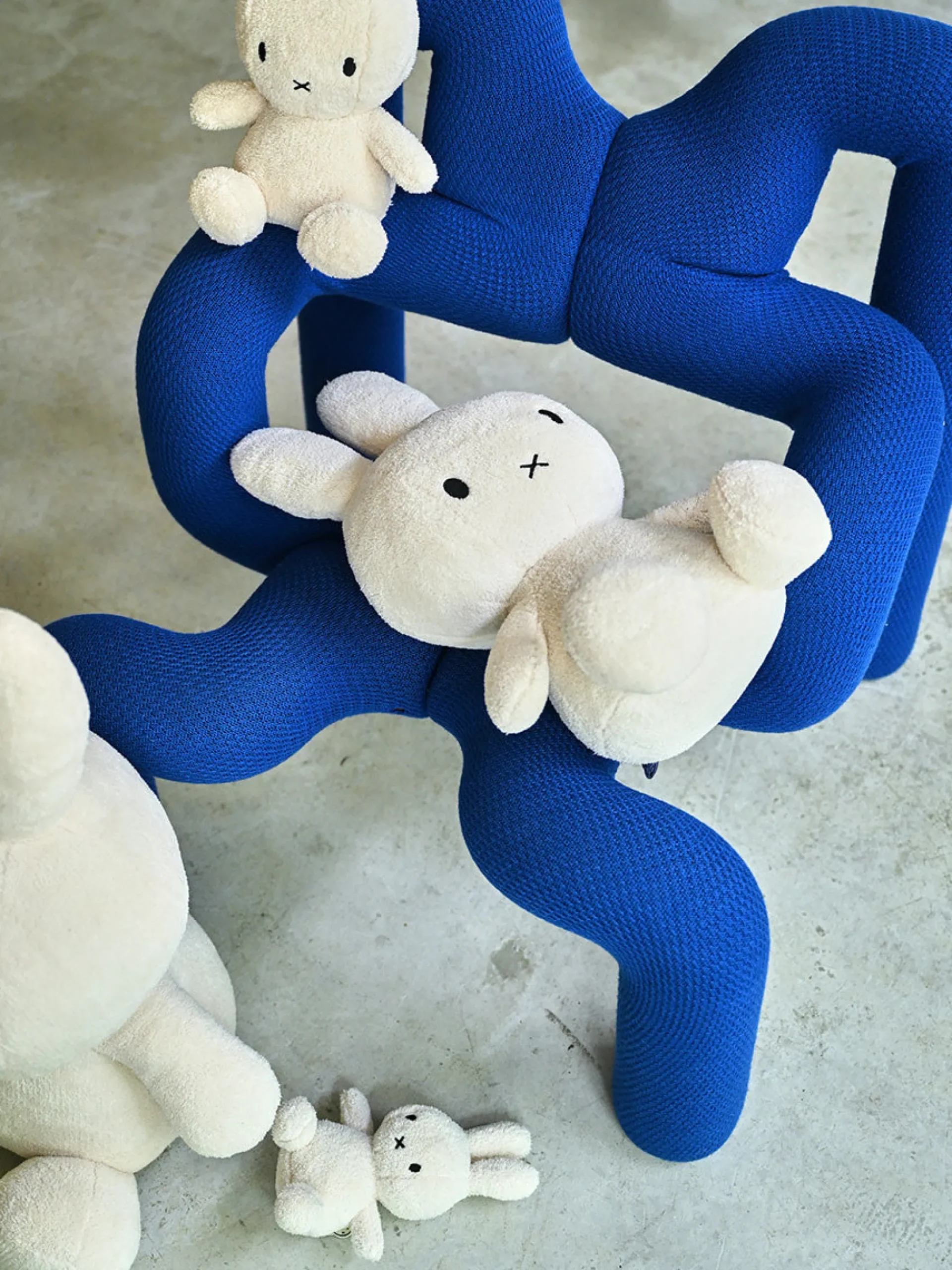 Peluche fatto a mano Miffy, alt. 23 cm