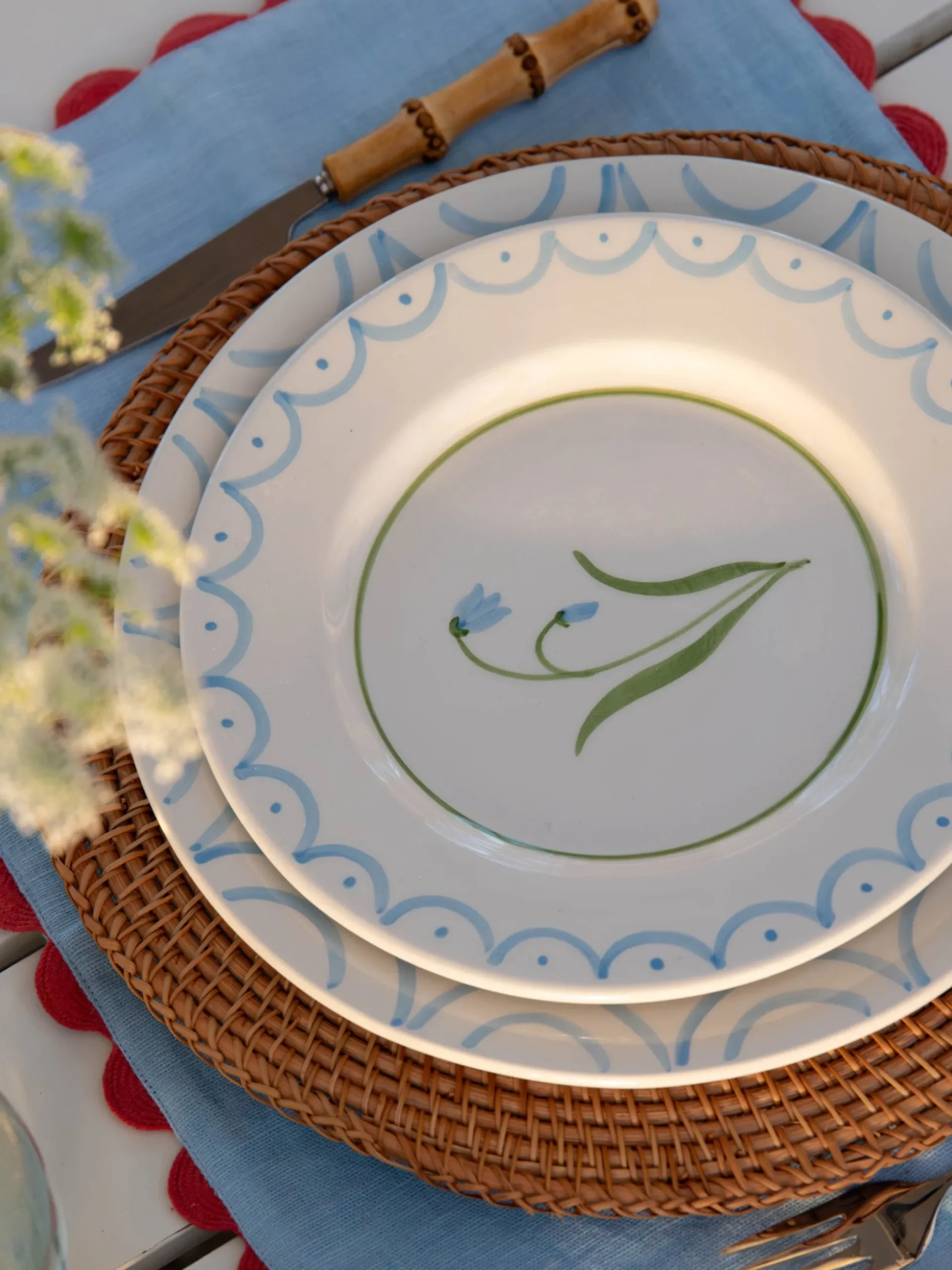 Piatto da colazione dipinto a mano Cottage Flower