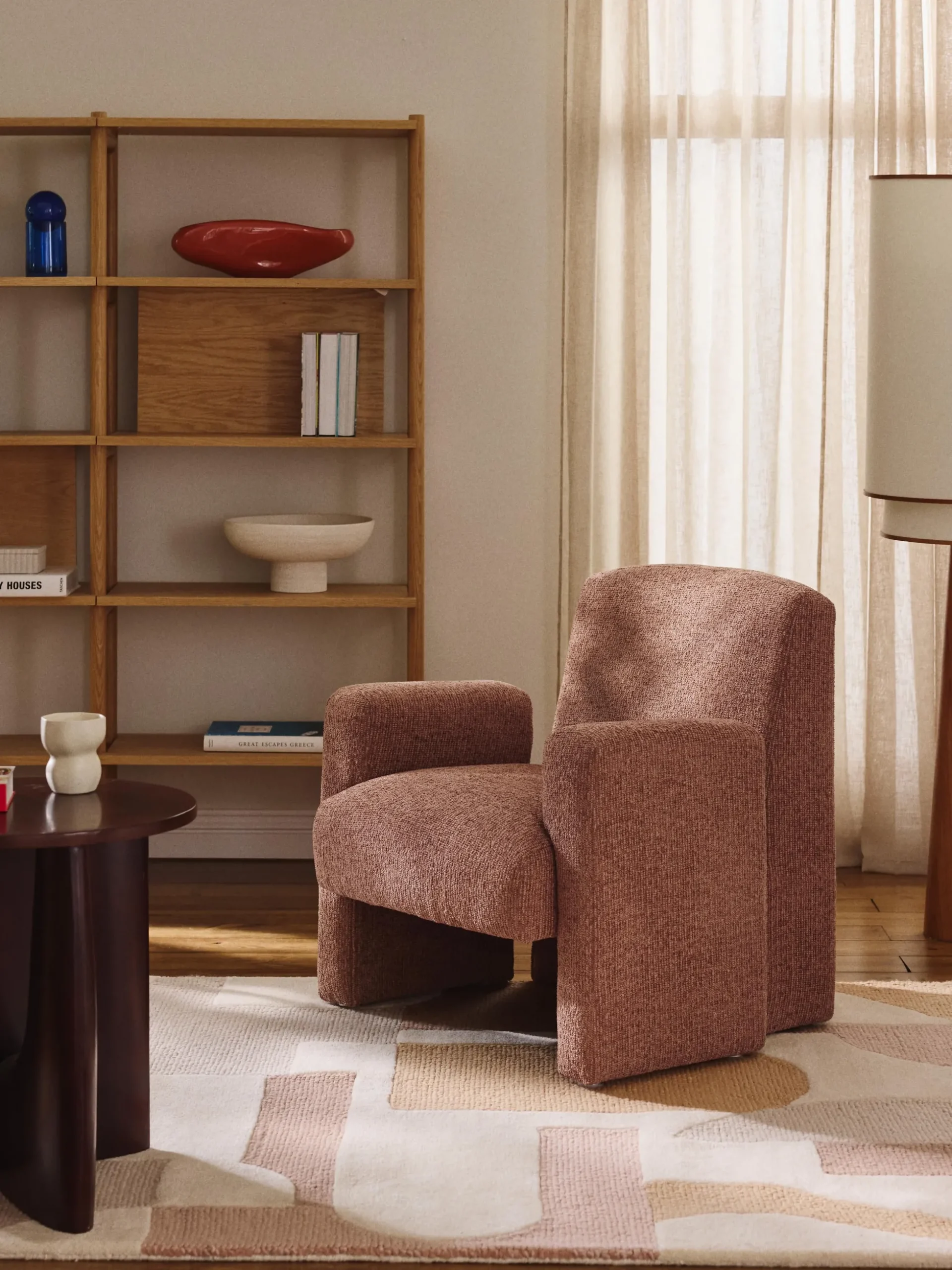 Poltrona lounge in bouclé Aven