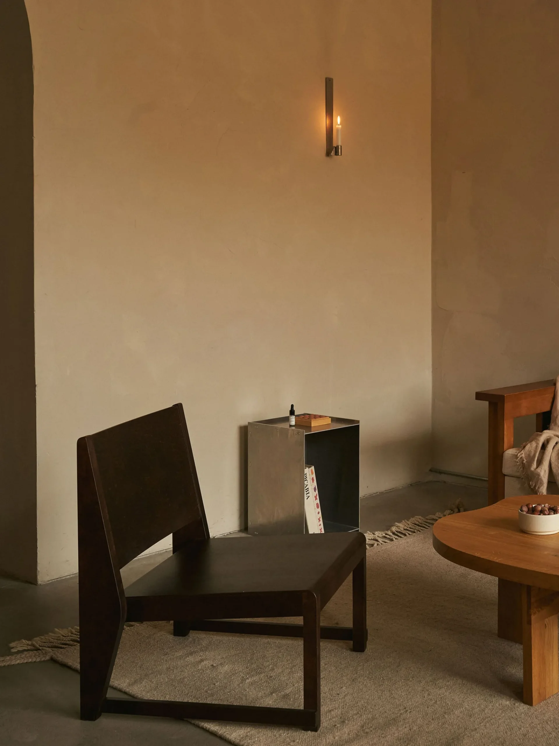 Poltrona lounge in legno di betulla 01