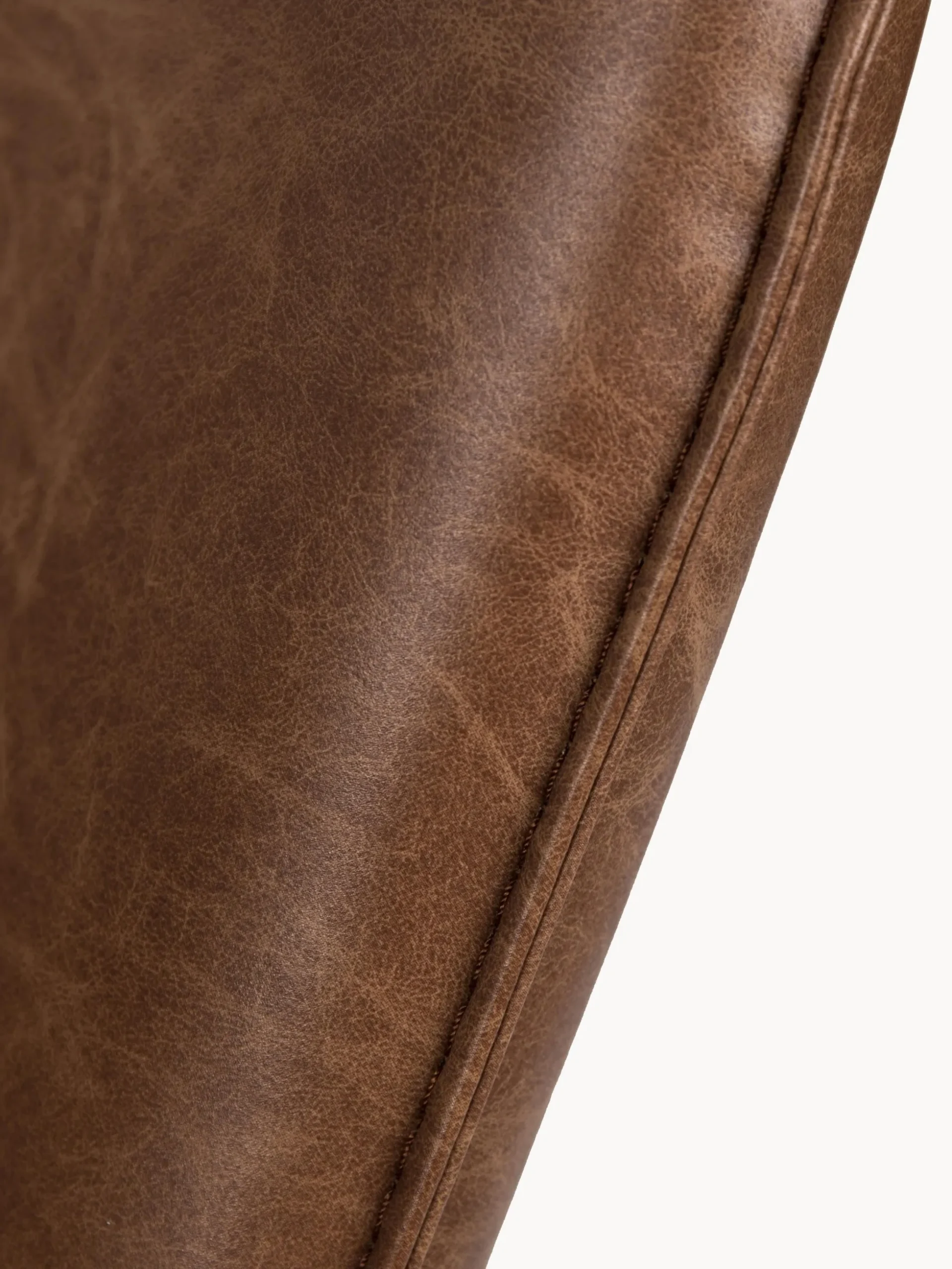 Poltrona lounge in similpelle Bon