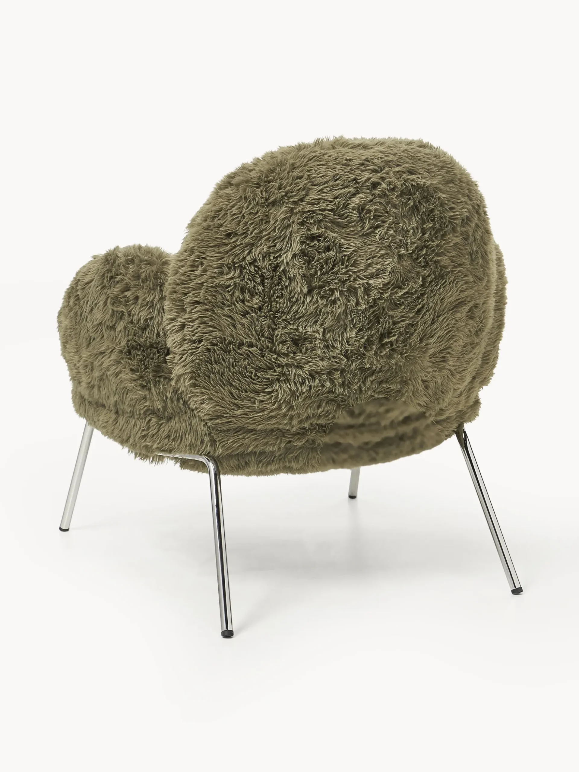 Poltrona lounge soffice con piedini in metallo Luan