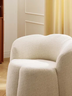 Poltrona lounge in bouclé Fleur