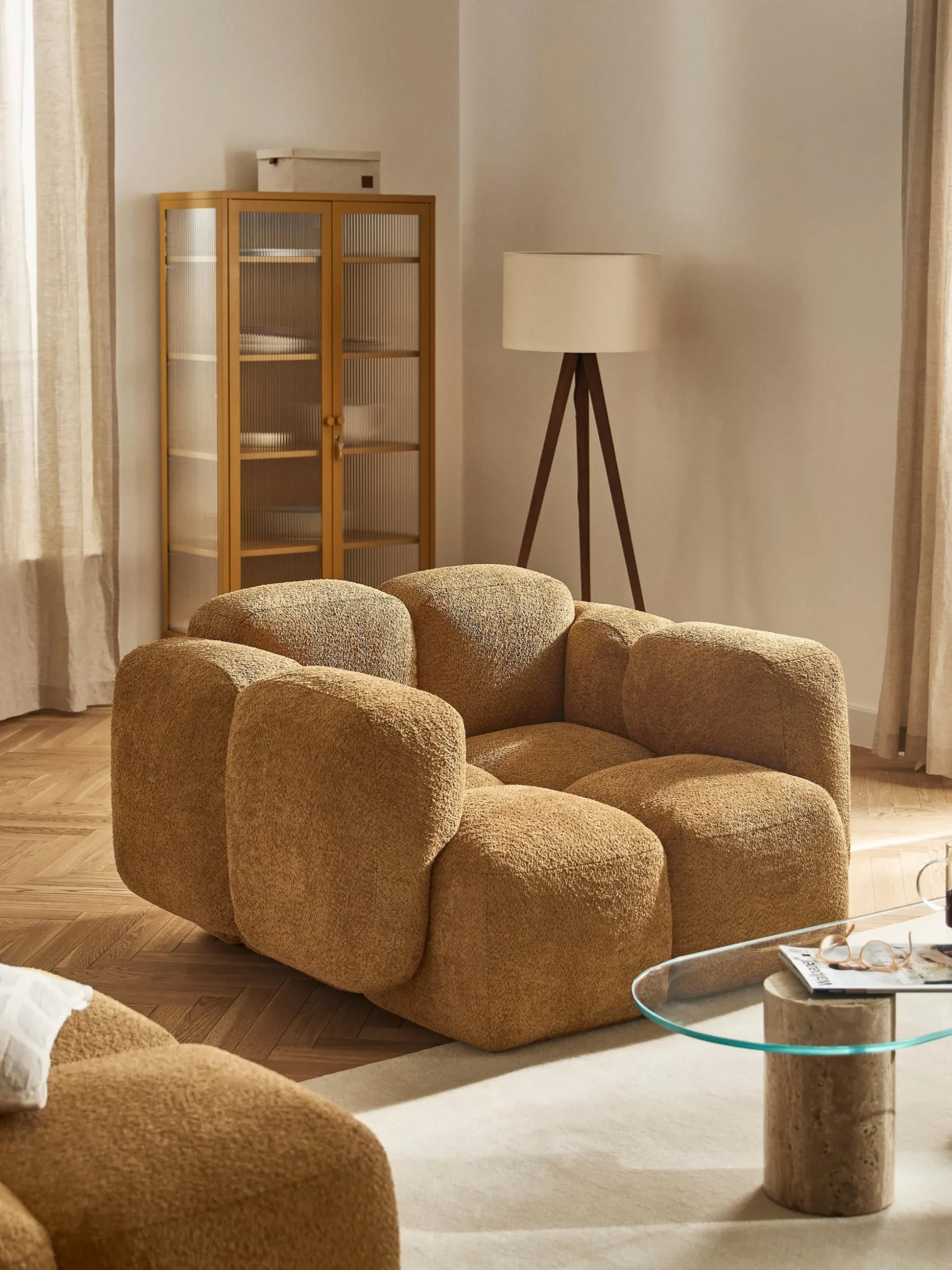 Poltrona lounge in teddy-bouclé Tayla