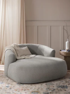 Poltrona lounge XL in bouclé Sofia