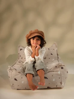 Poltrona sacco per bambini in bouclé fatta a mano Sugar
