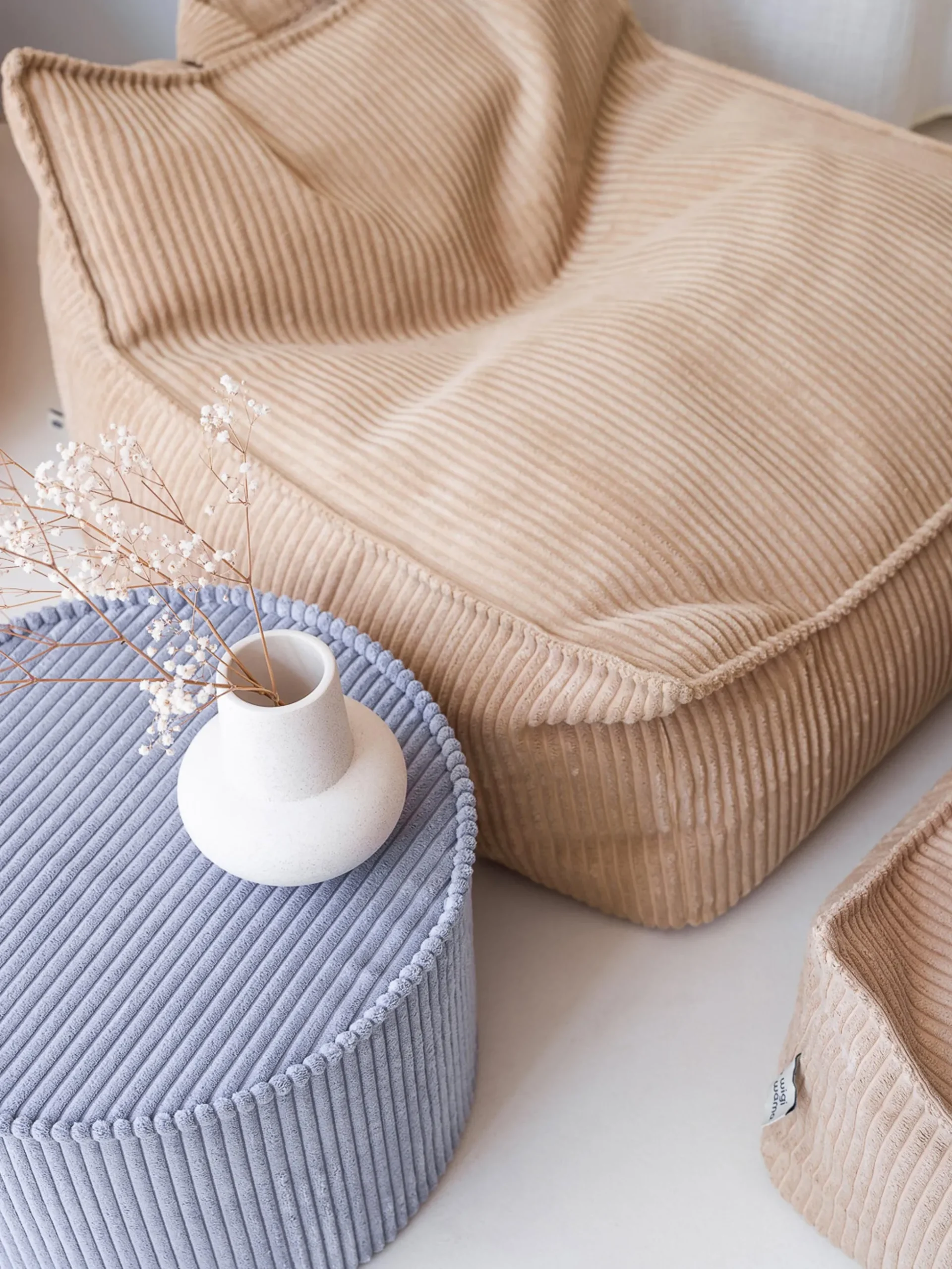 Pouf a sacco per bambini in velluto a coste Sugar