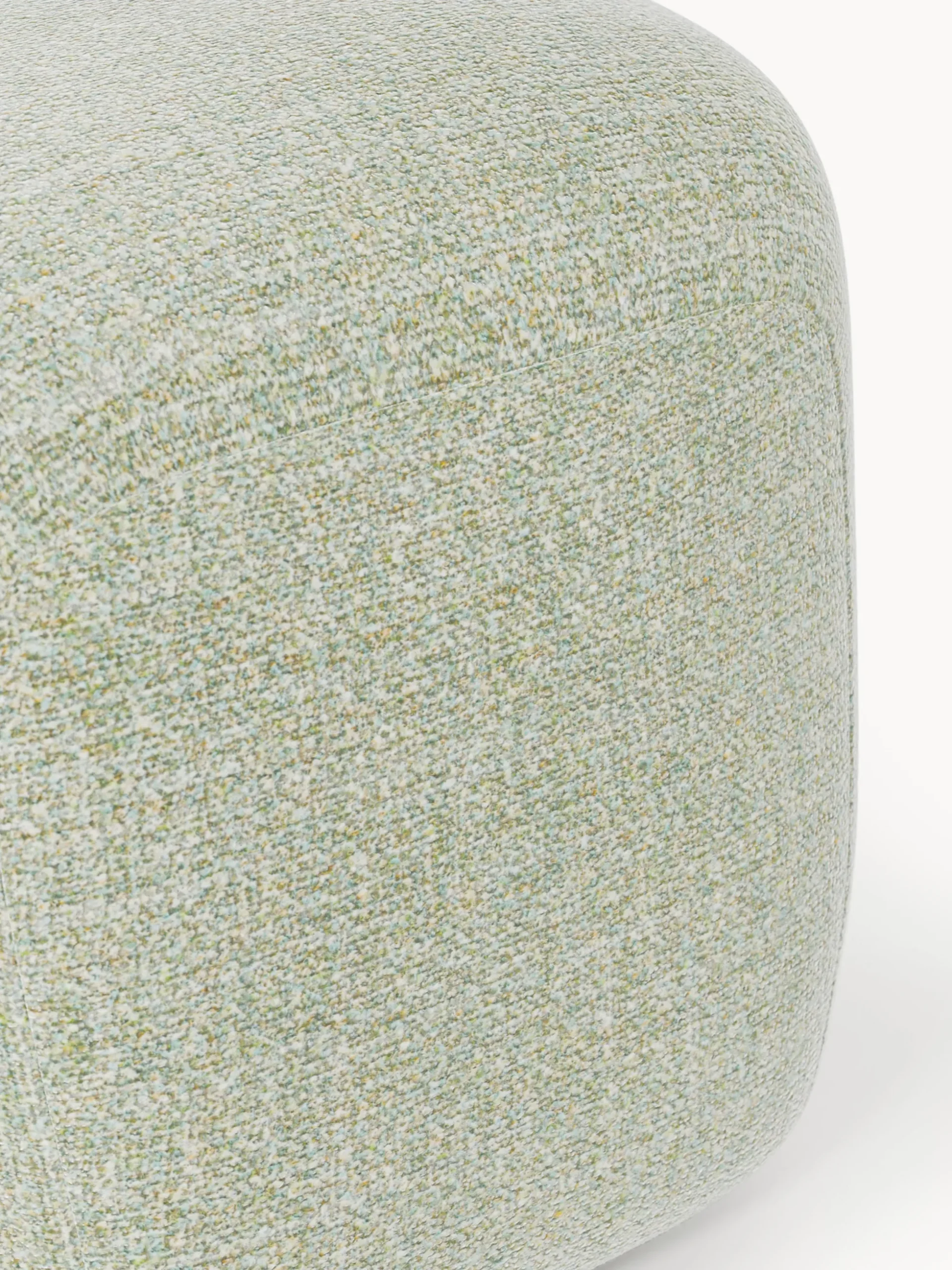 Pouf alto in bouclé Wolke