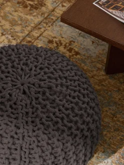 Pouf lavorato a maglia fatto a mano Dori