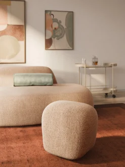 Pouf alto in bouclé Wolke