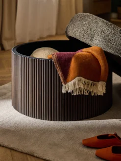 Pouf imbottito grande con contenitore Nala