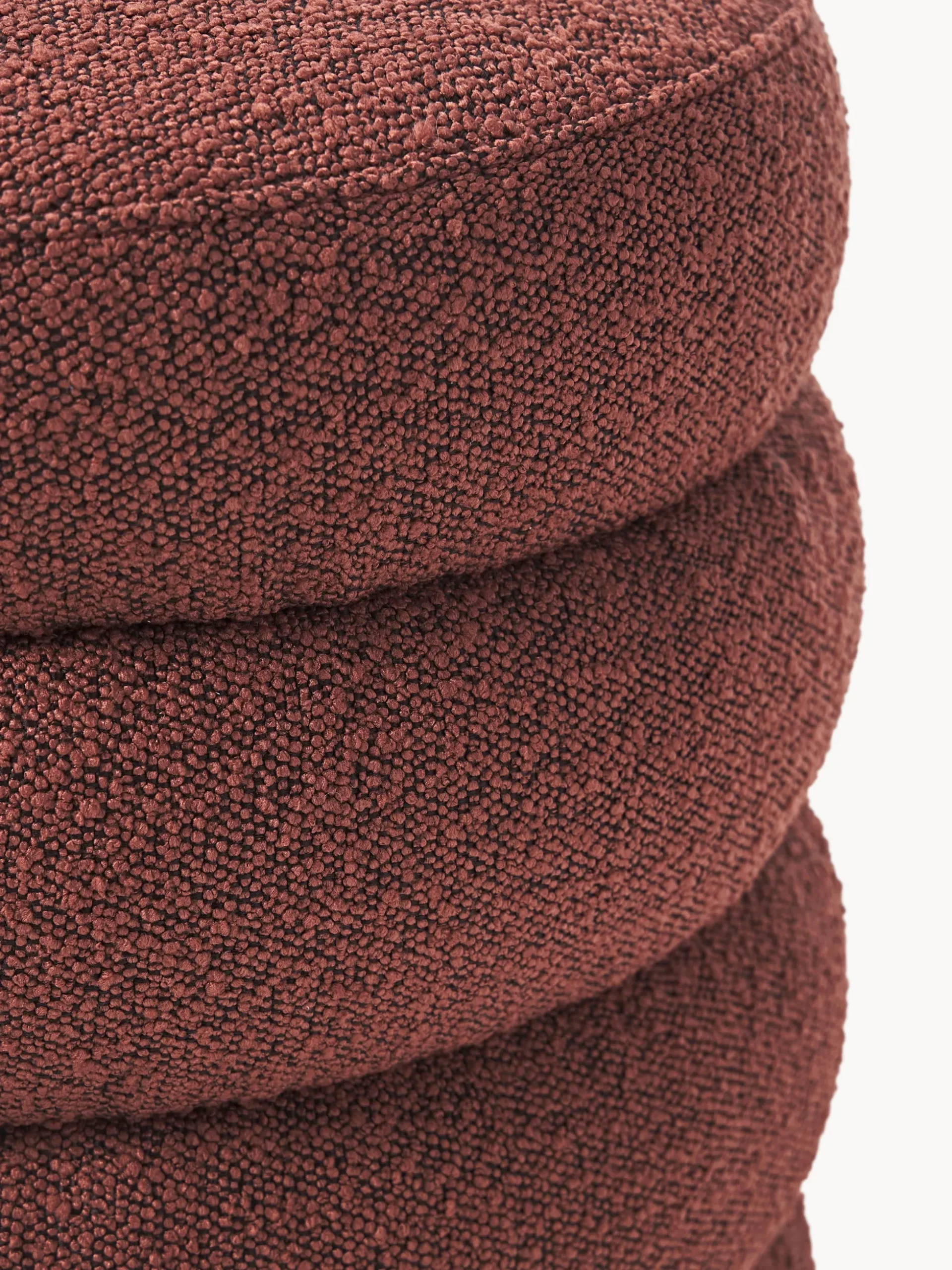 Pouf imbottito in bouclé Alto