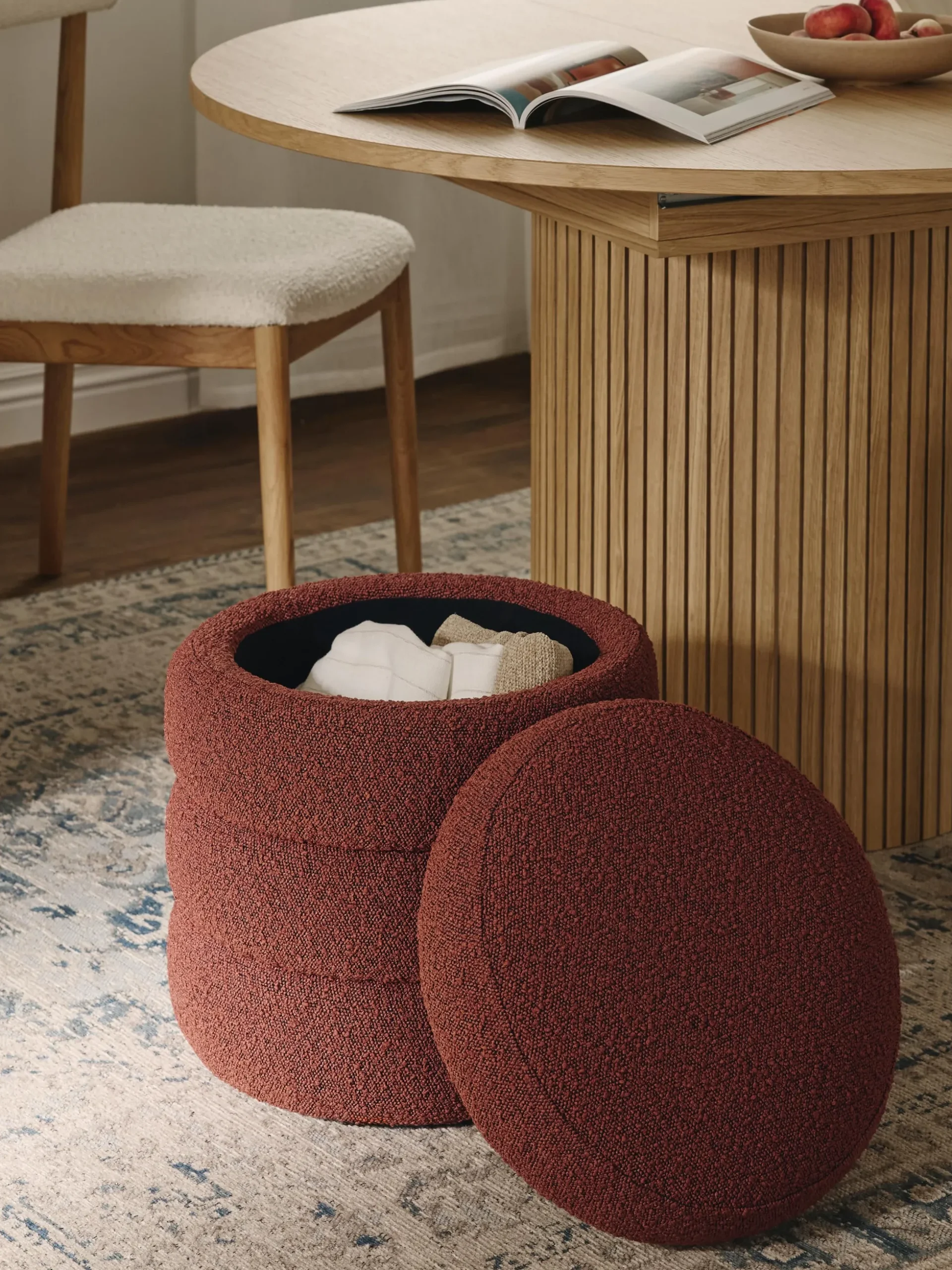 Pouf imbottito in teddy con contenitore Alto