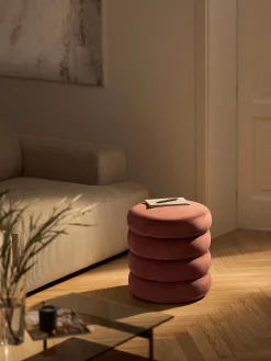 Pouf imbottito in velluto Alto