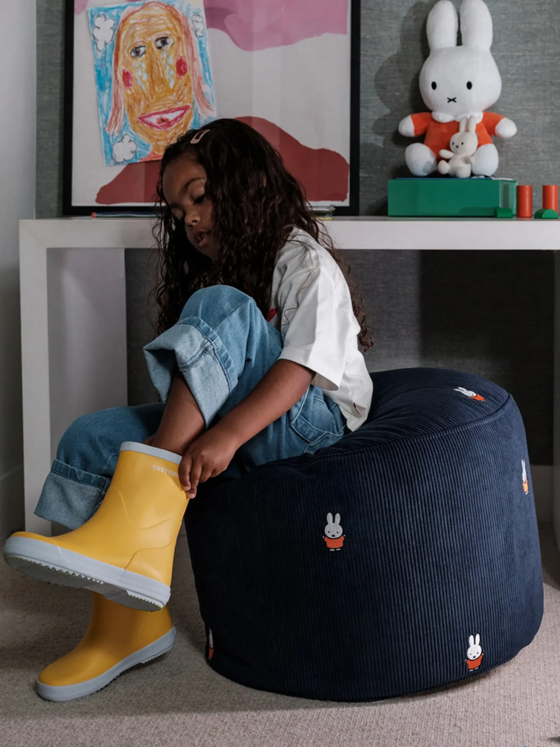 Pouf in velluto a coste per bambini Miffy