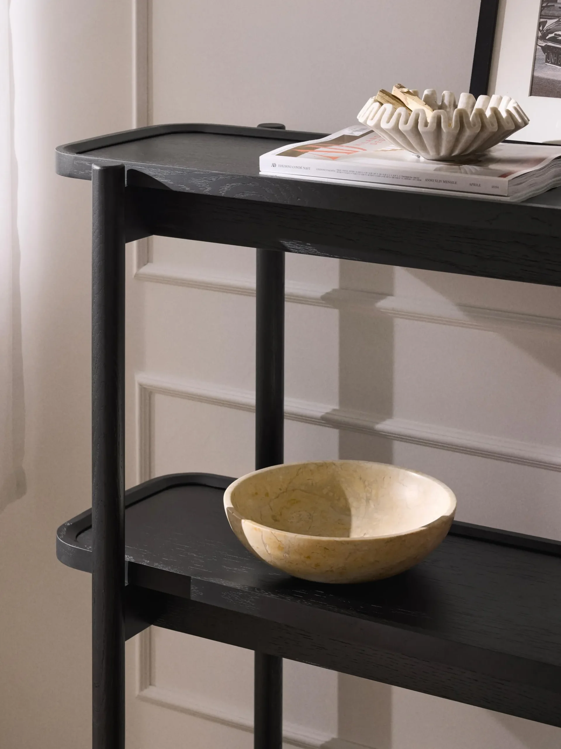 Scaffale basso in legno Libby