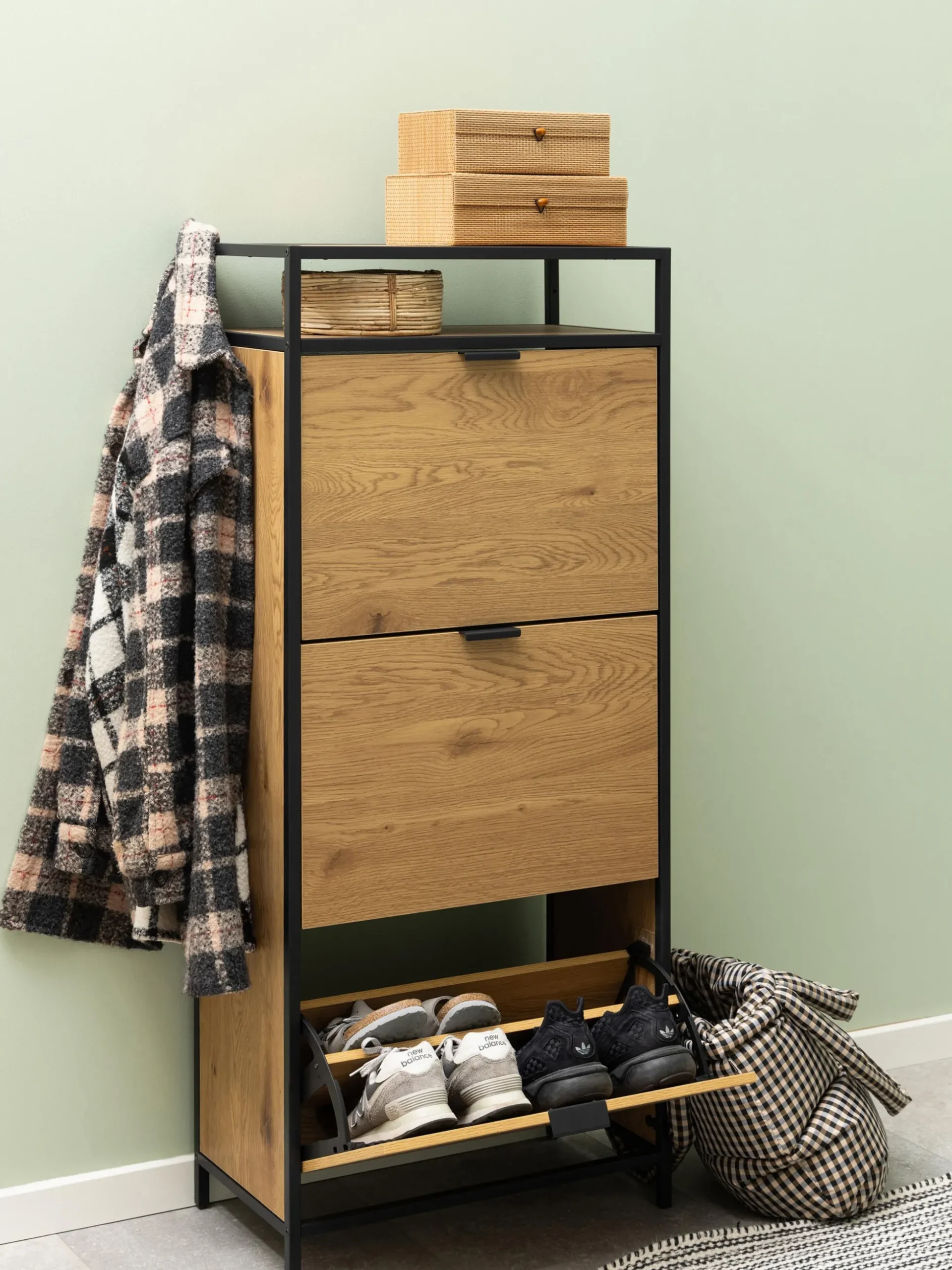 Scarpiera in legno con scomparti pieghevoli Seaford