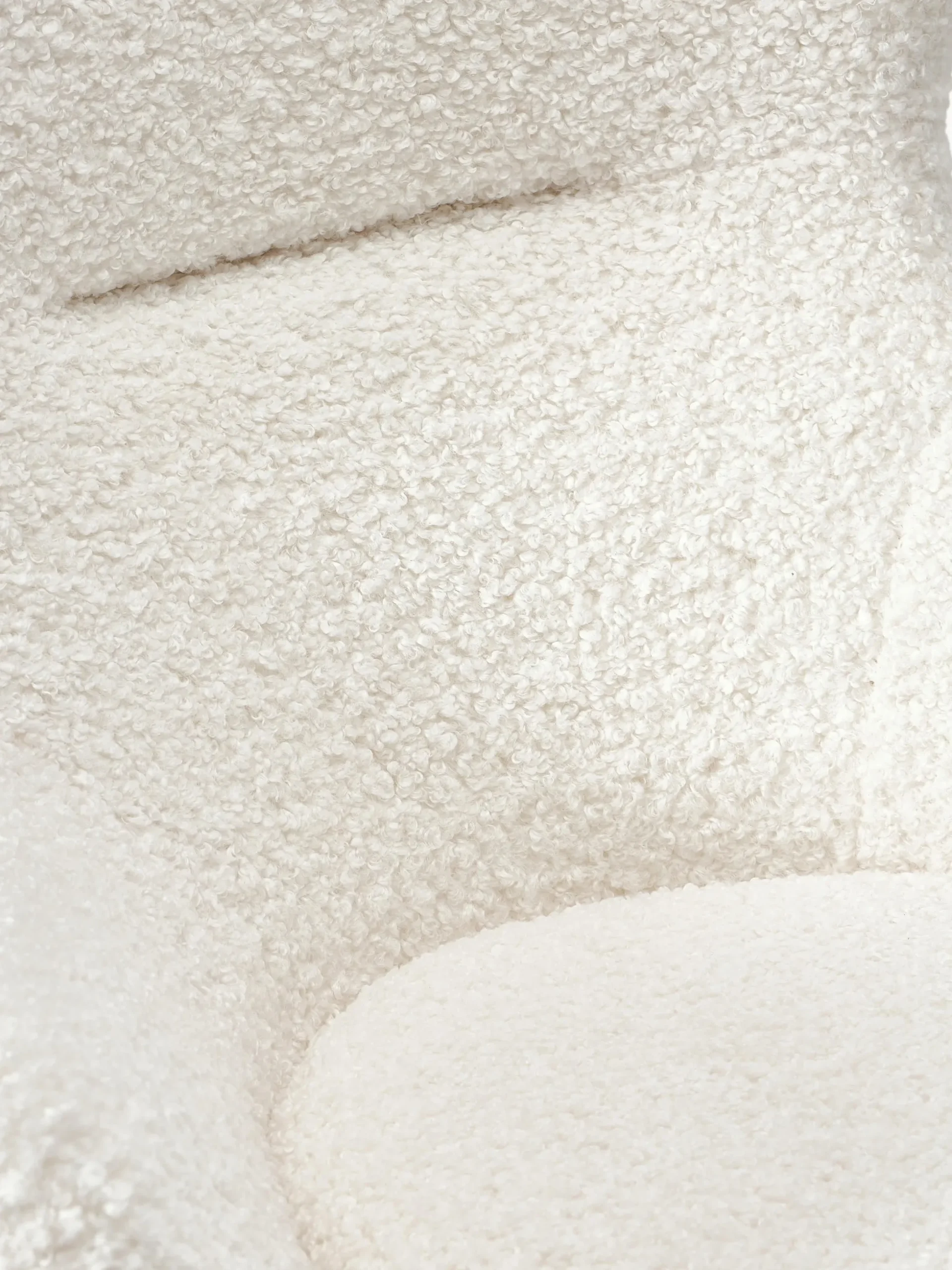 Sedia a dondolo in teddy con gambe in metallo Wing