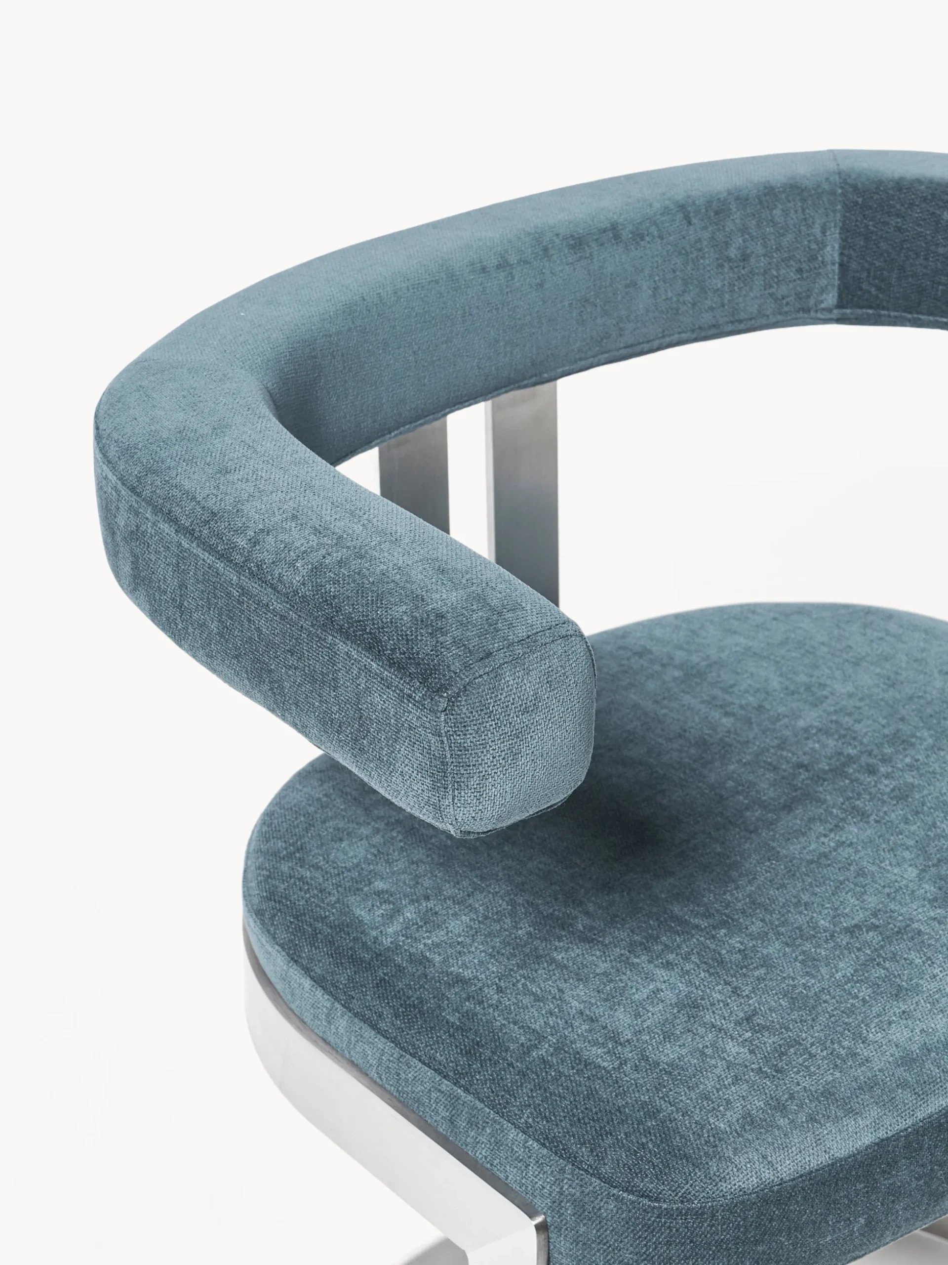 Sedia cantilever imbottita Gianni