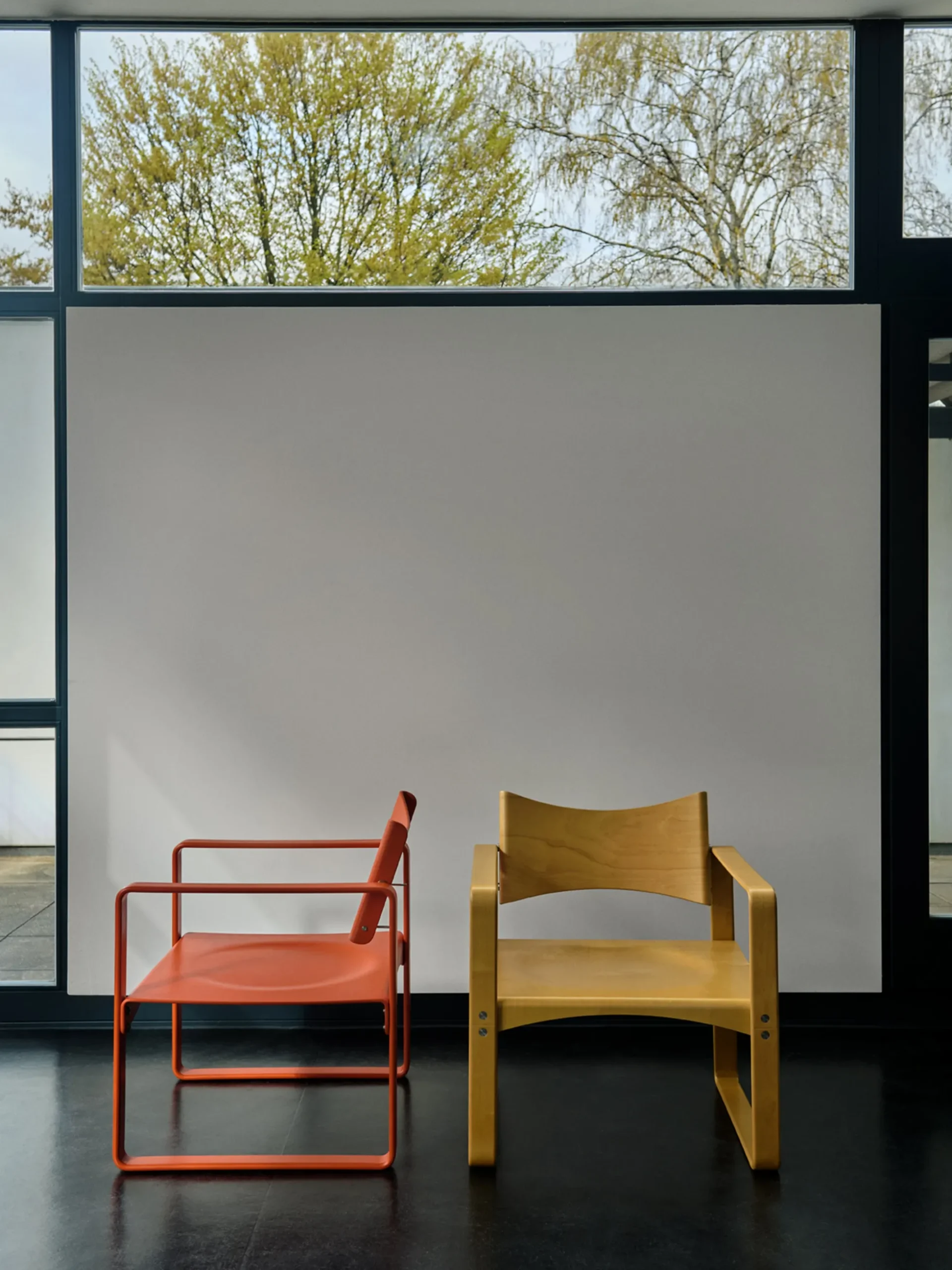 Sedia con braccioli da pranzo Series 270 F, Design Verner Panton