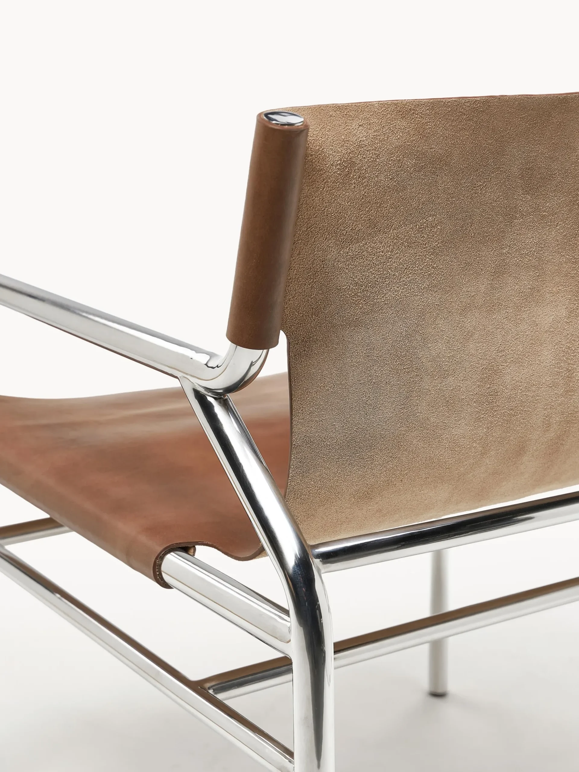 Sedia con braccioli in pelle Dion