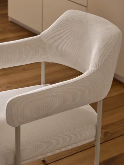 Sedia con braccioli in velluto a coste Zoe