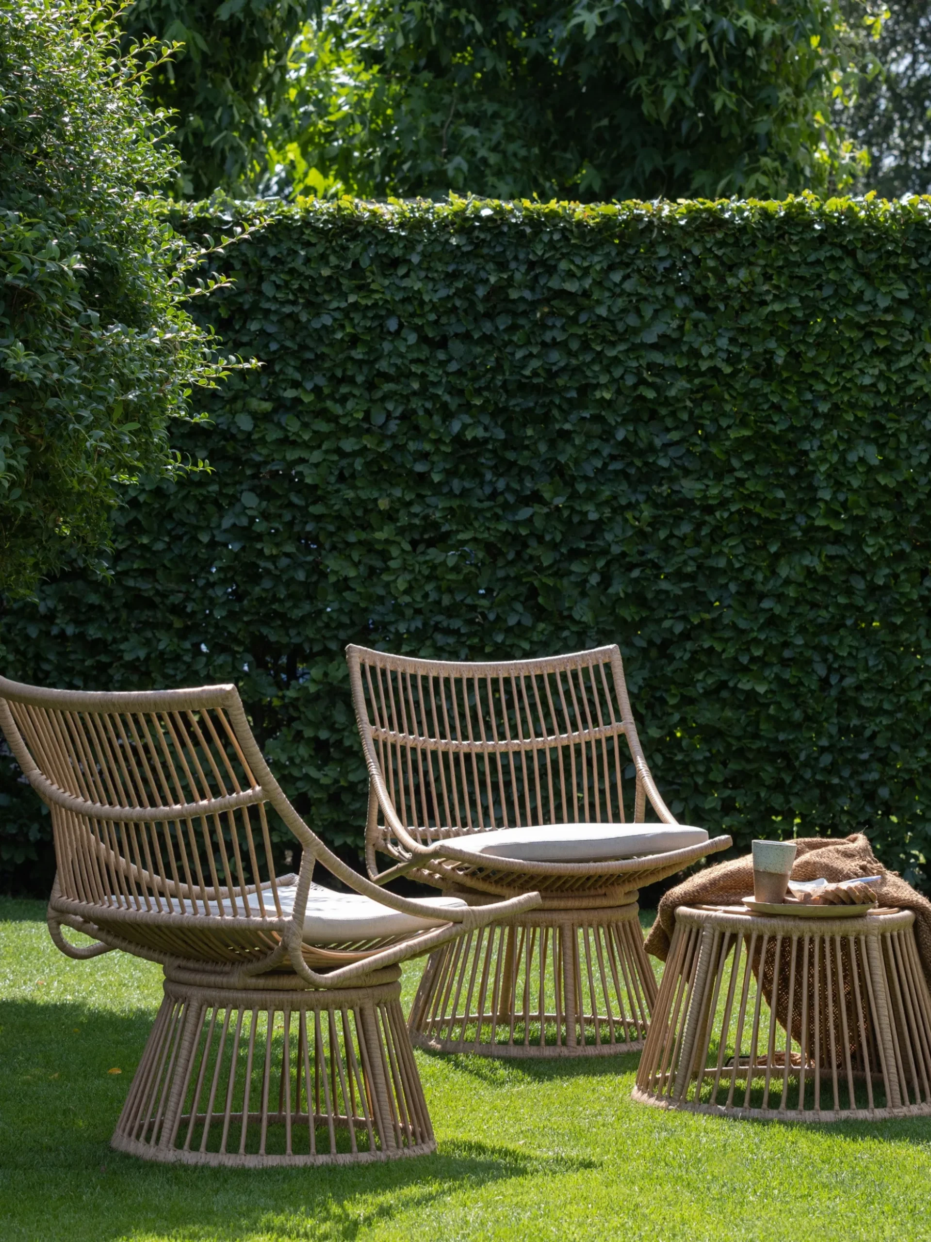 Sedia da giardino con cuscino Alatna