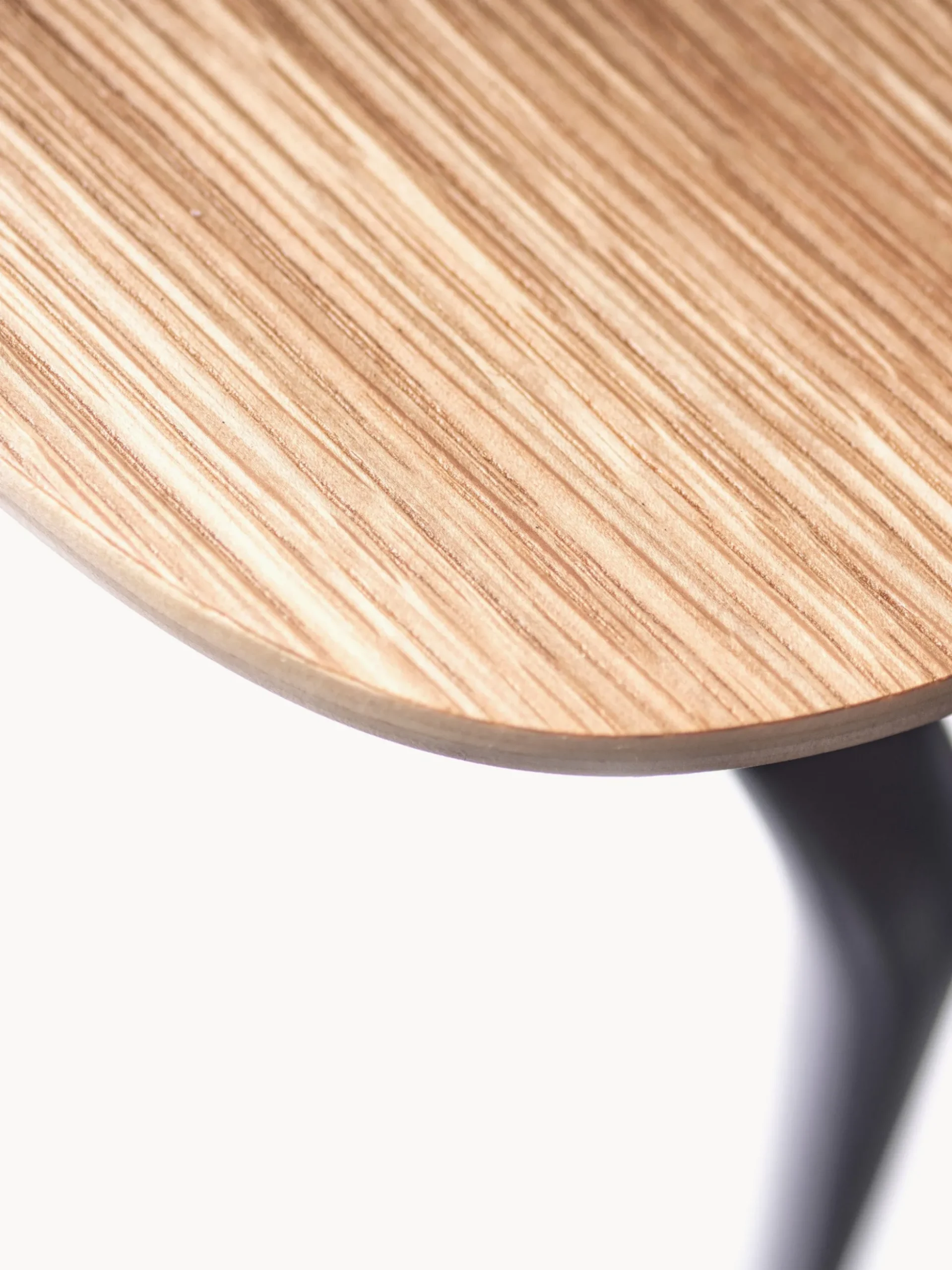 Sedia da pranzo in legno fatta a mano Holmen