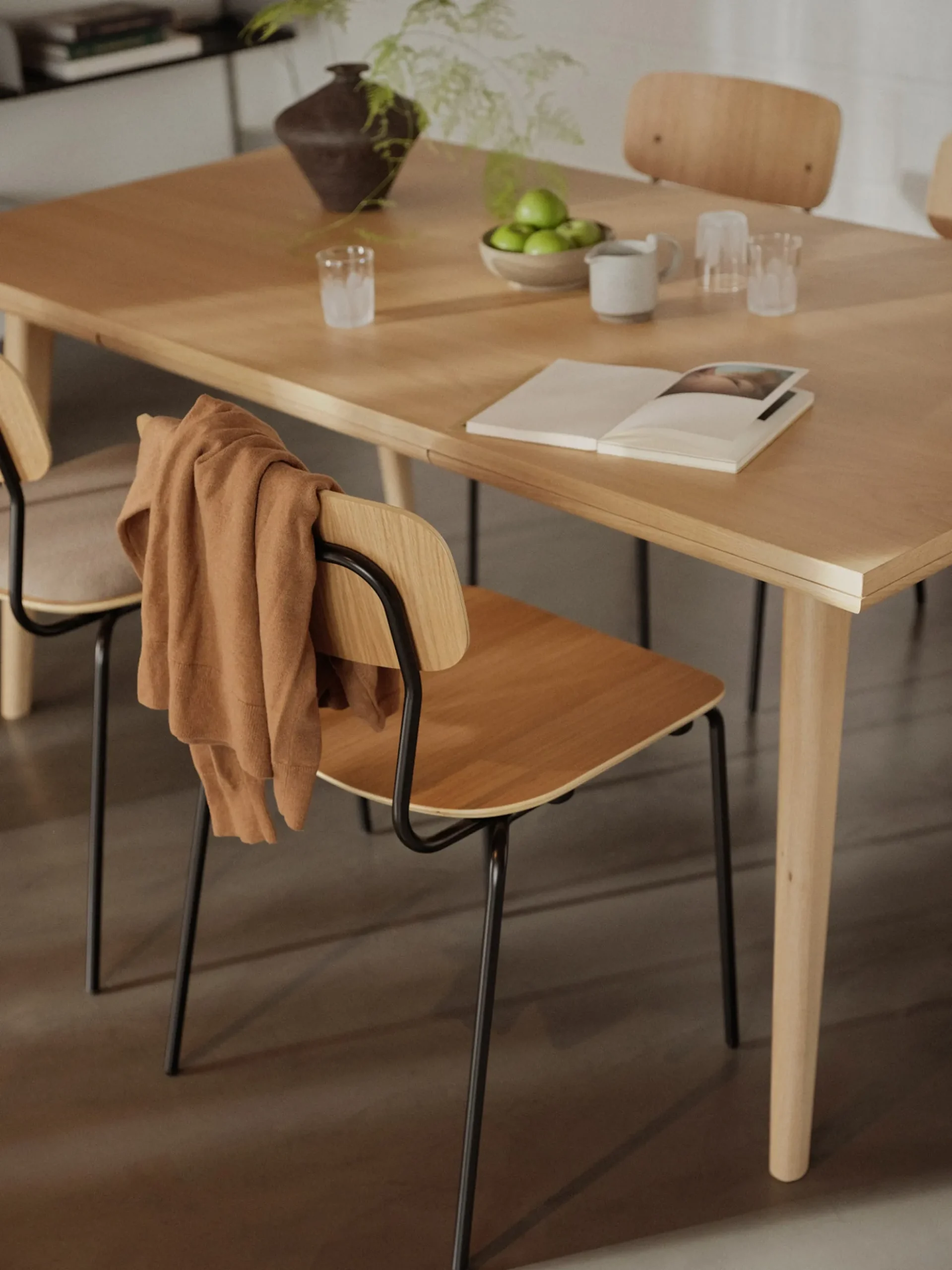 Sedia da pranzo in legno fatta a mano Holmen