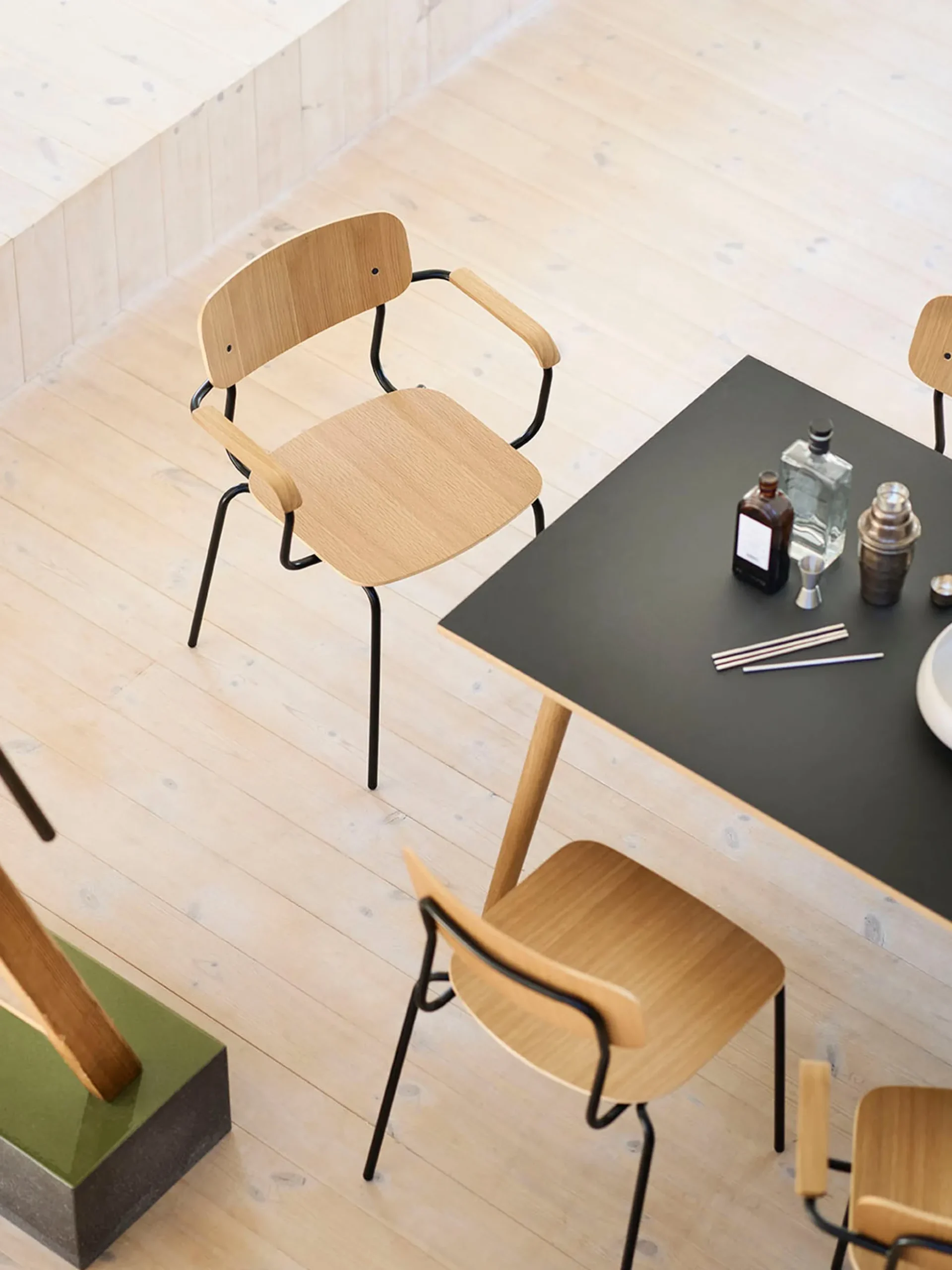 Sedia da pranzo in legno fatta a mano Holmen