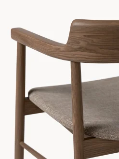 Sedia da pranzo in legno di quercia con braccioli Bohr