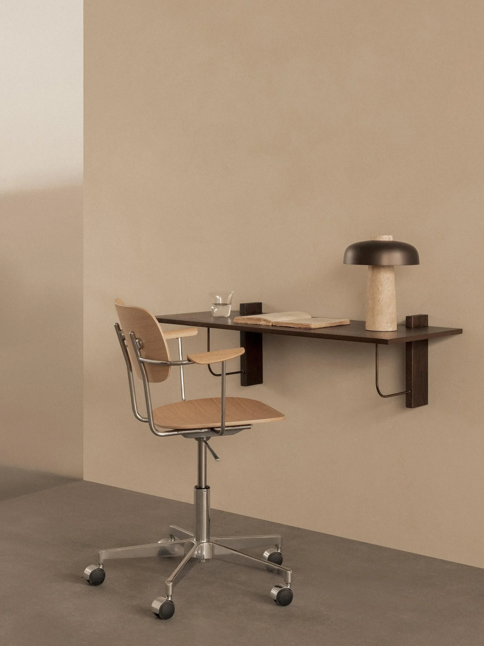 Sedia da scrivania in legno regolabile in altezza Co