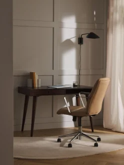 Sedia da scrivania in similpelle con braccioli Reto, regolabile in altezza