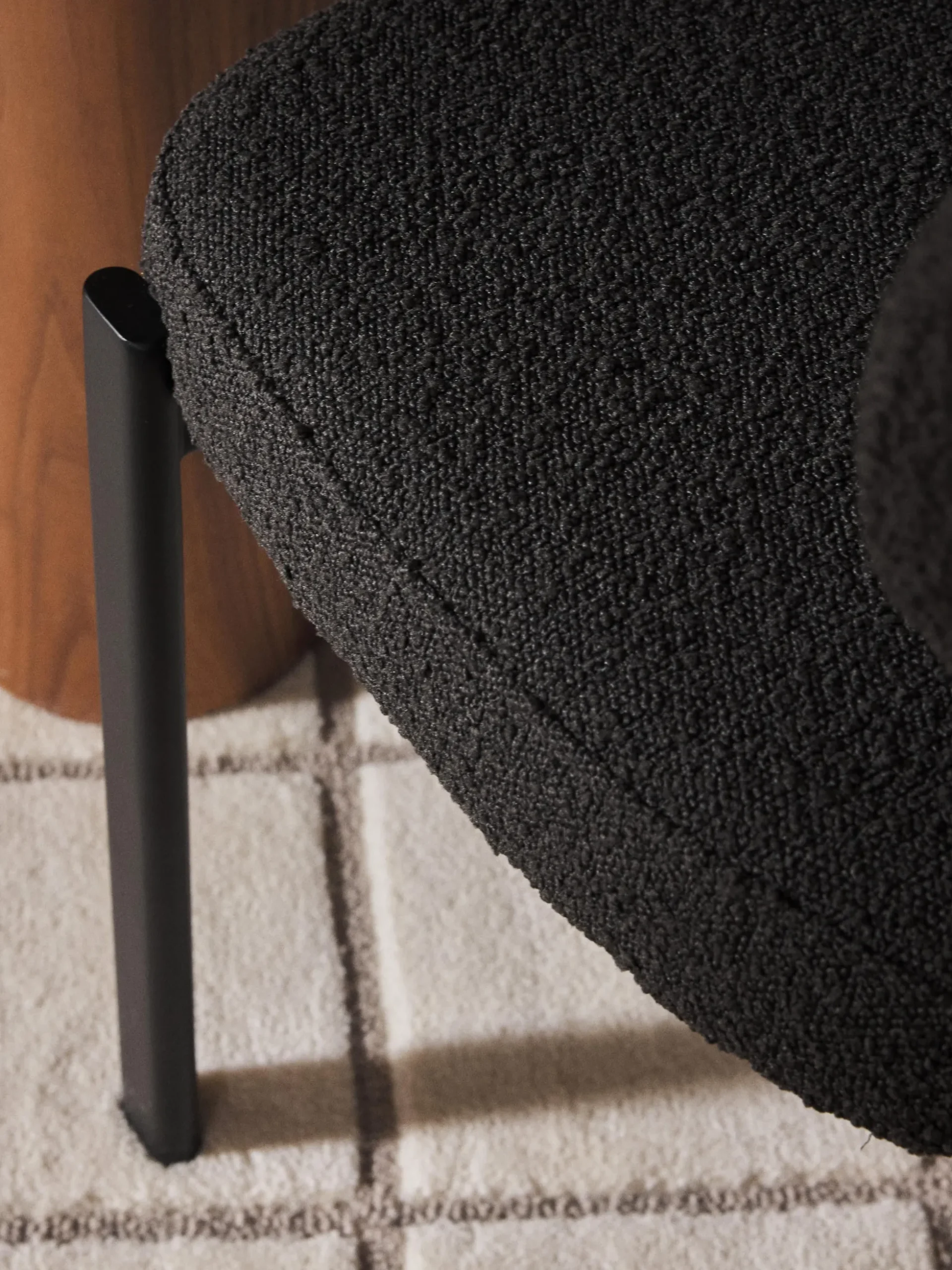 Sedia imbottita in bouclé Adrien