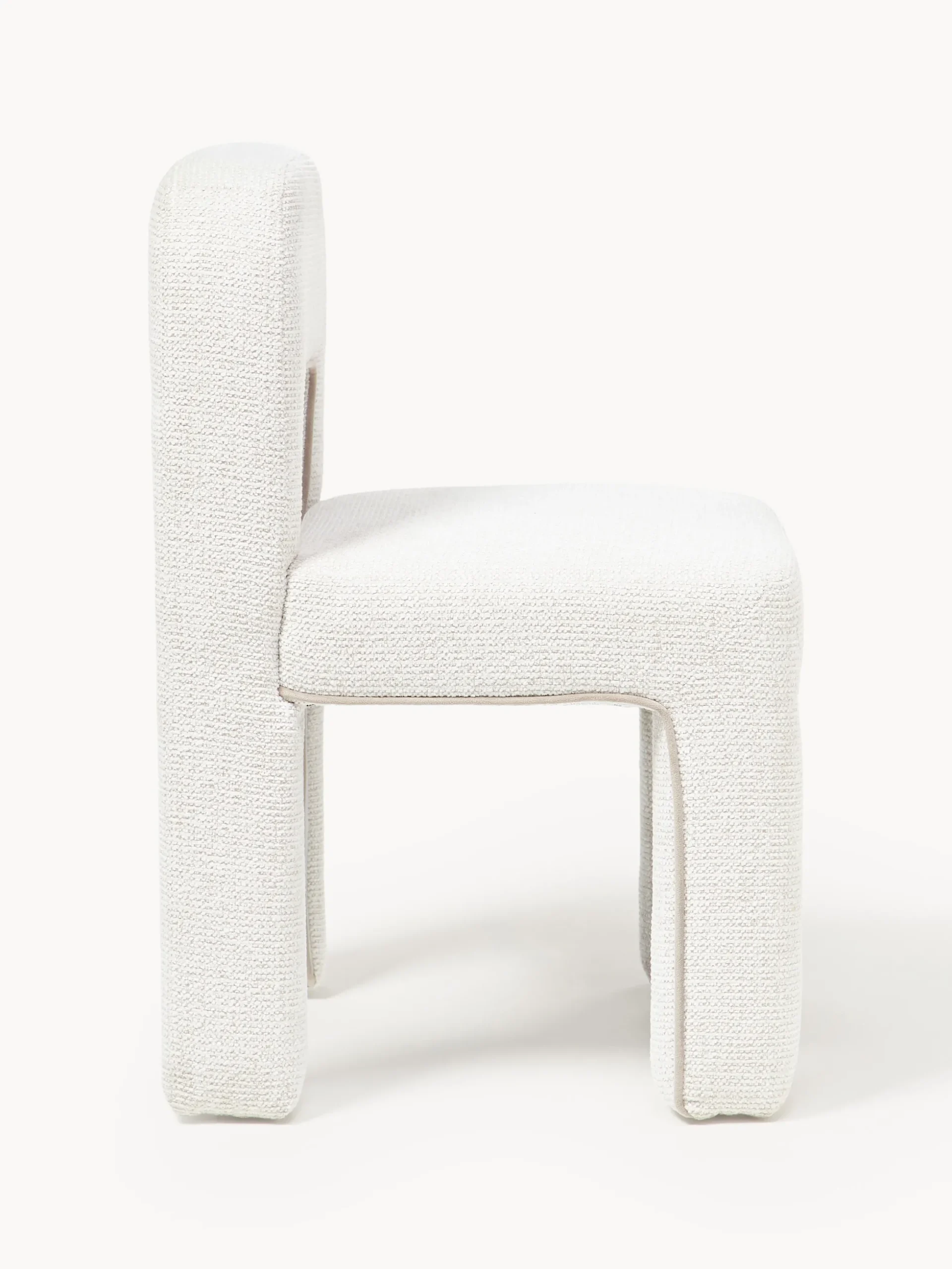 Sedia imbottita in bouclé Ana