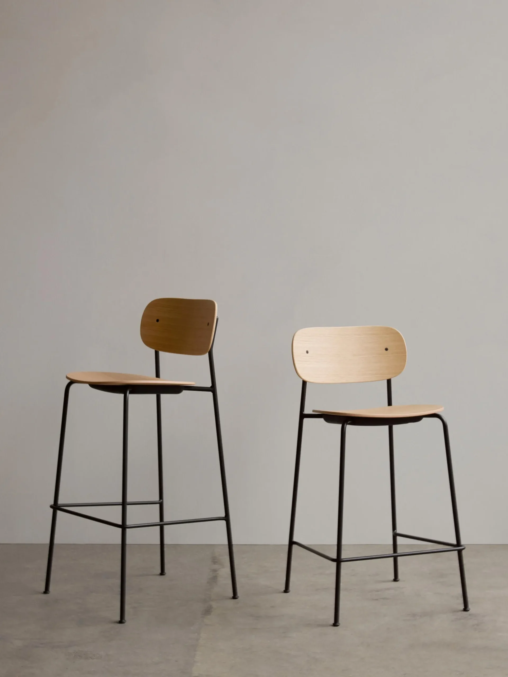Sedia alta in metallo e legno Co