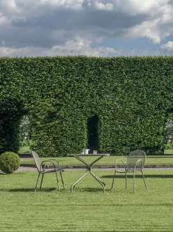 Sedia da giardino impilabile con braccioli Ronda