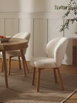 Sedia imbottita in teddy Serena