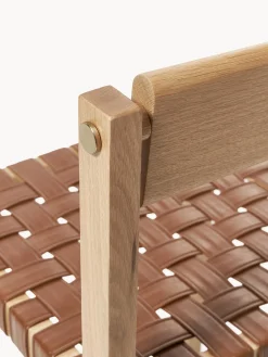 Sedia in legno con seduta in pelle Liza