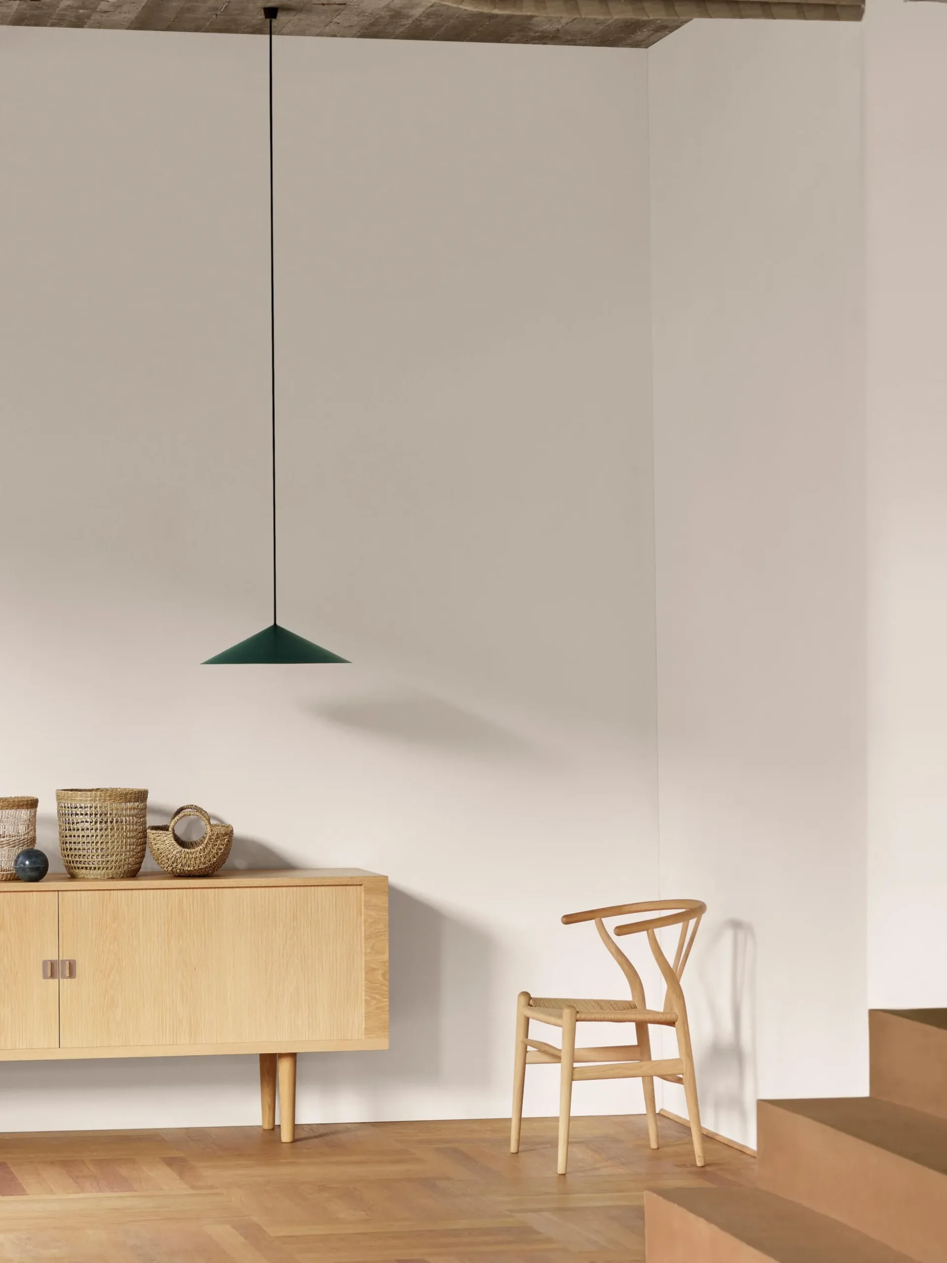 Sedia in legno con seduta intrecciata CH24 Wishbone Chair