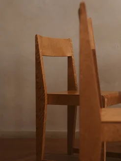 Sedia in legno di betulla 01