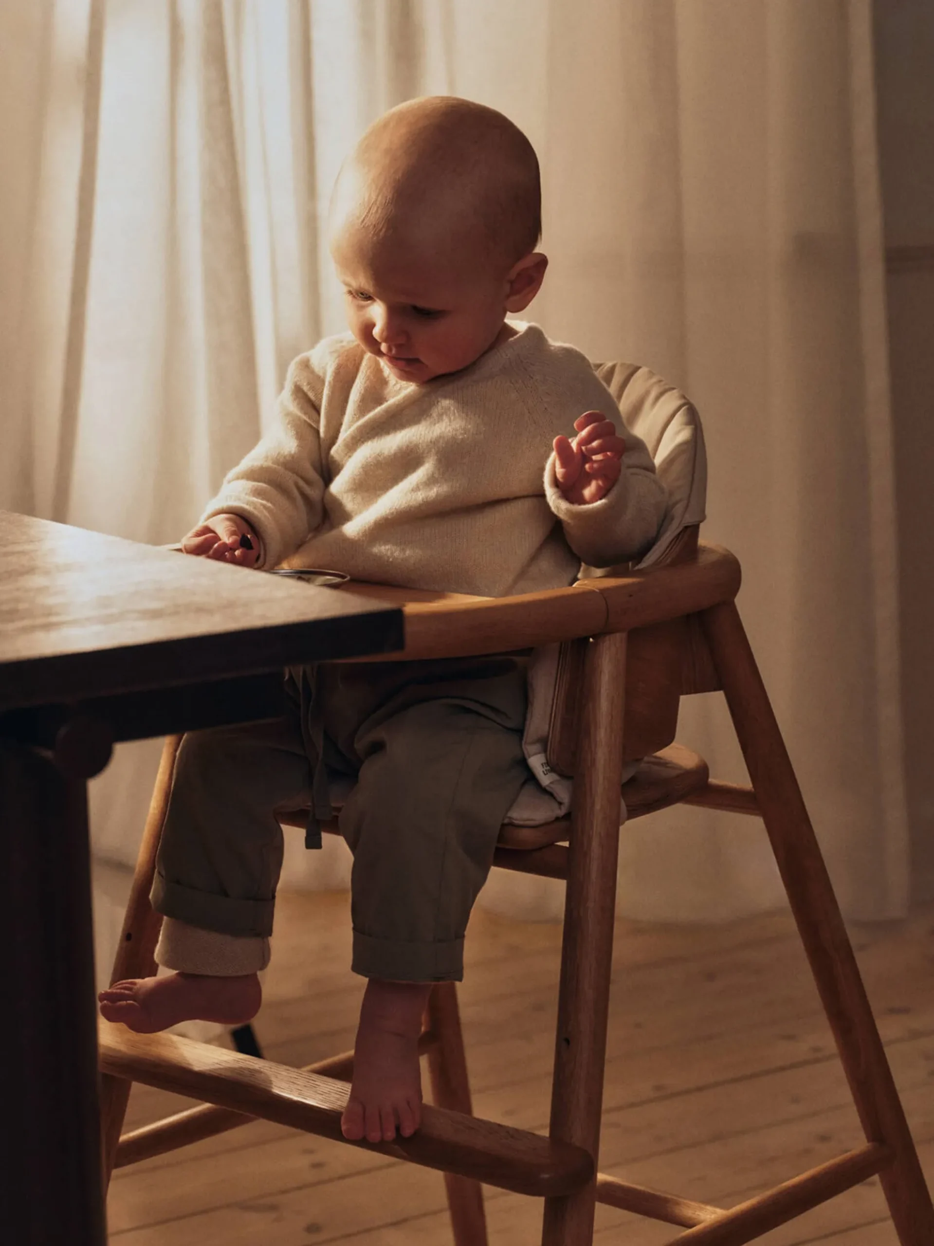 Seggiolone in legno per bambini Muru